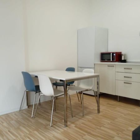 Apartment Via D'Apulia 11 Милано Екстериор снимка